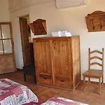Hotel Casa Cundaro 3*
