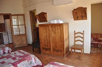 Готель Casa Cundaro 3*