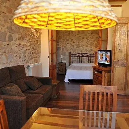Casa Cundaro 3* Girona
