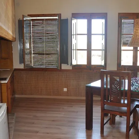 Casa Cundaro 3*