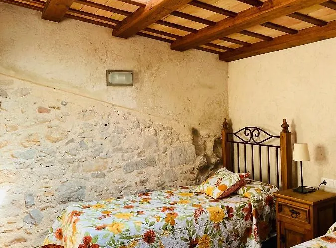Casa Cundaro 3* Girona